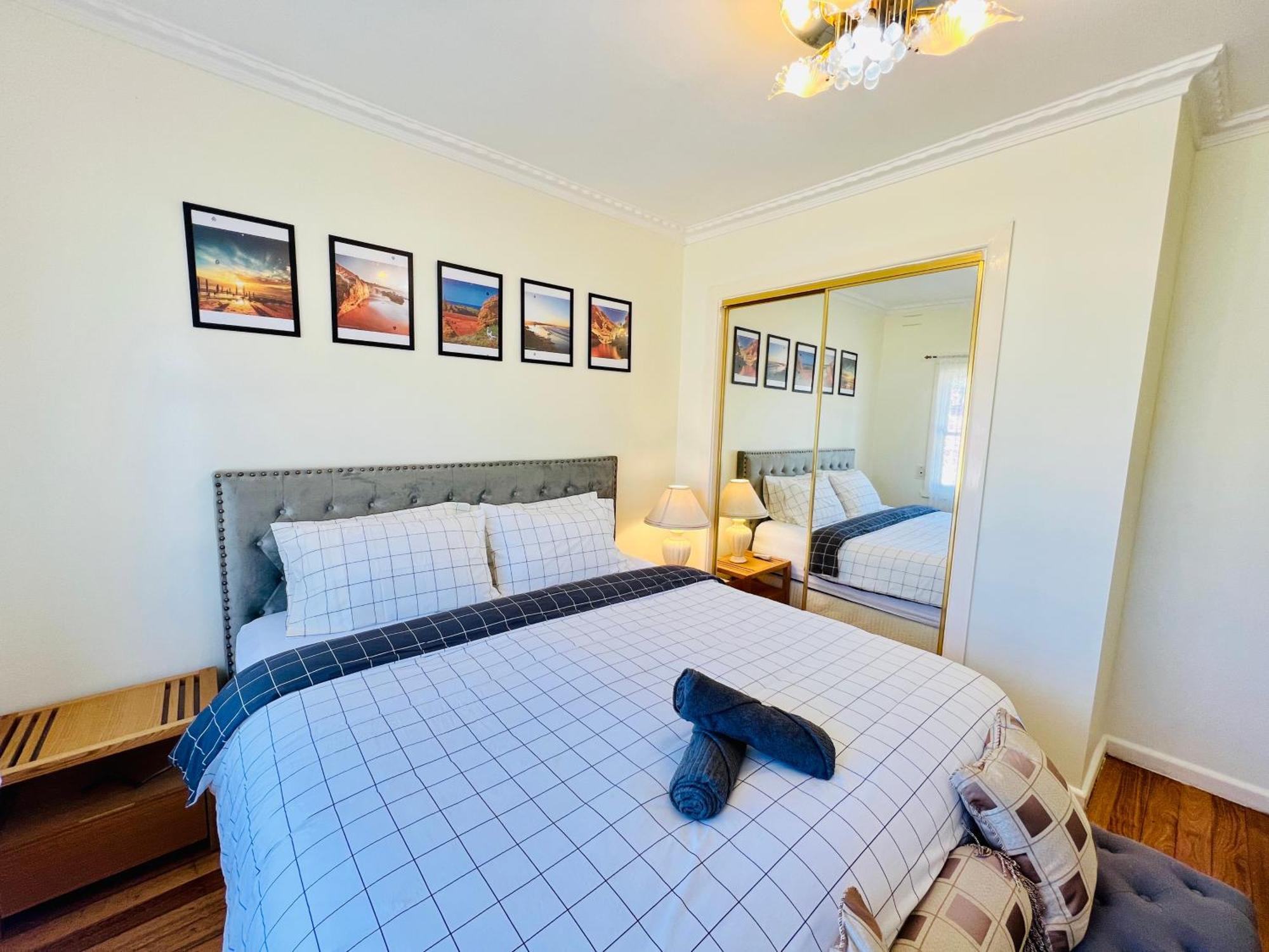Cosy 4Br Home 15 Minutes Away From Melbourne Airport St Albans Экстерьер фото