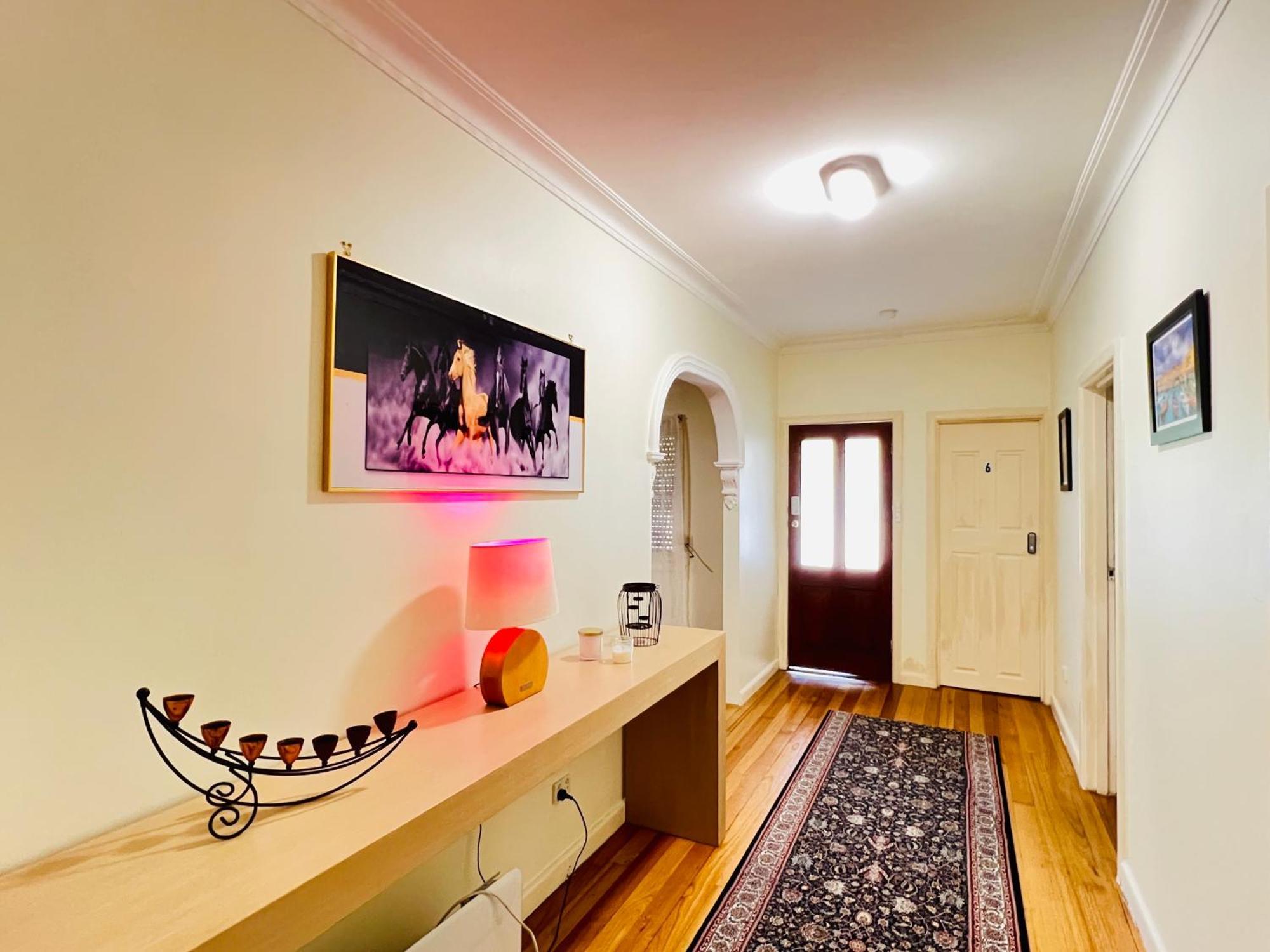 Cosy 4Br Home 15 Minutes Away From Melbourne Airport St Albans Экстерьер фото