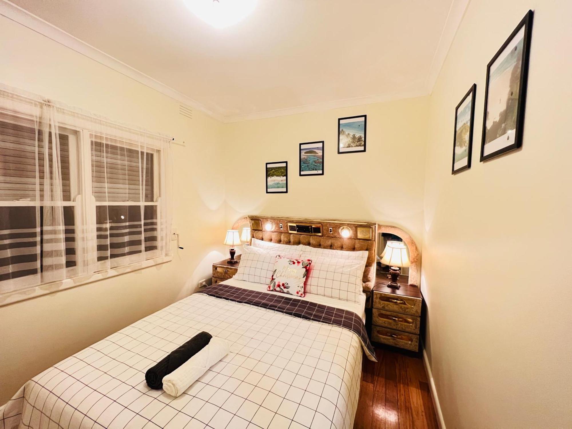 Cosy 4Br Home 15 Minutes Away From Melbourne Airport St Albans Экстерьер фото