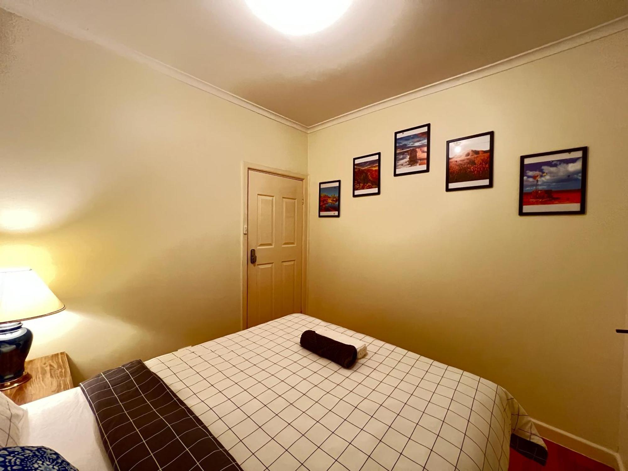 Cosy 4Br Home 15 Minutes Away From Melbourne Airport St Albans Экстерьер фото