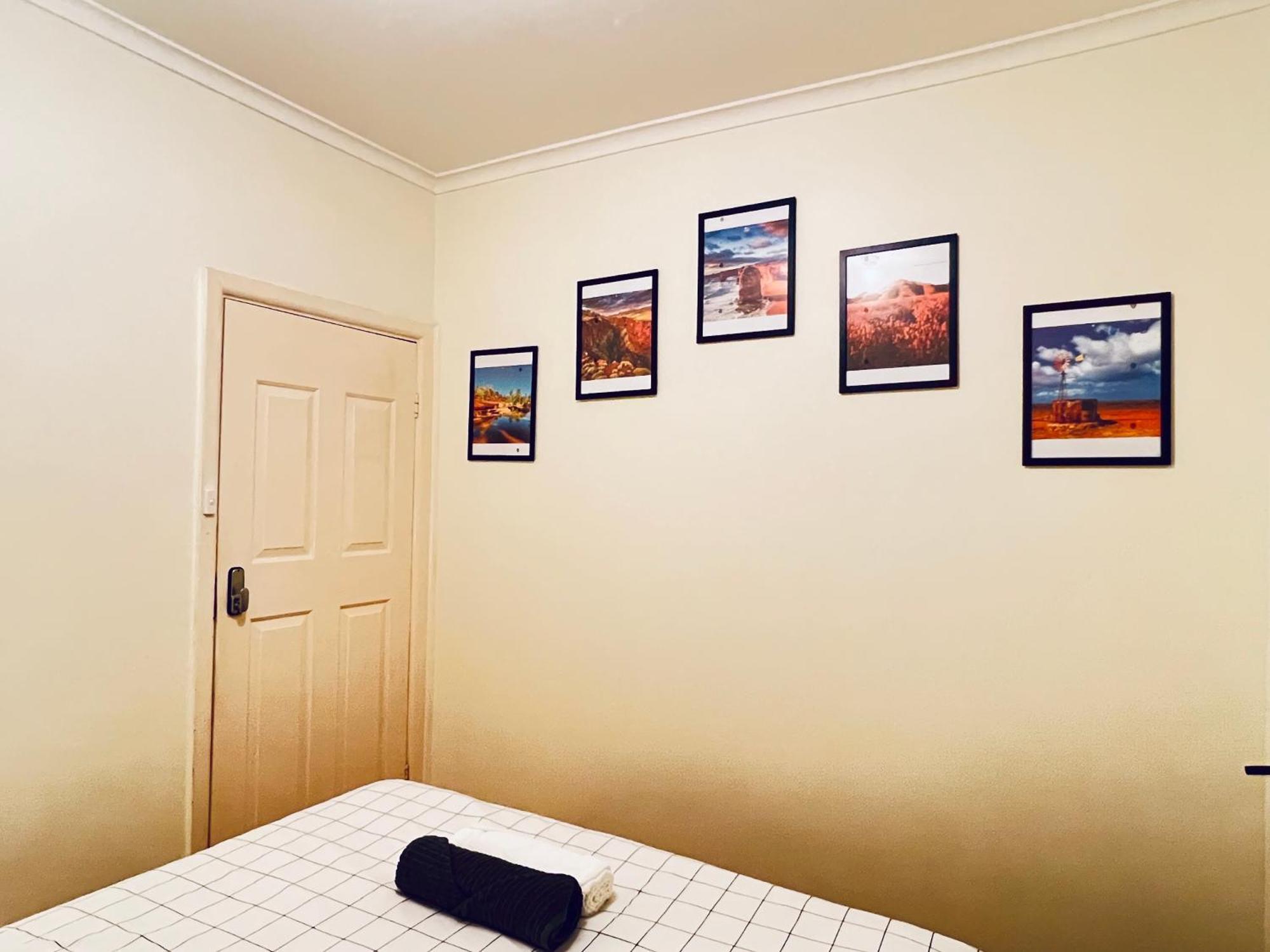 Cosy 4Br Home 15 Minutes Away From Melbourne Airport St Albans Экстерьер фото