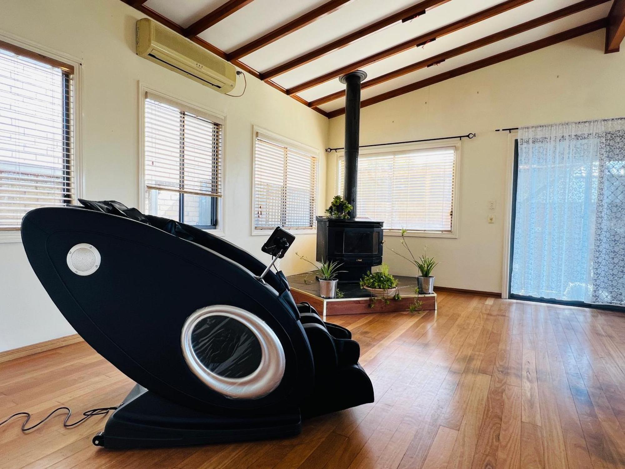 Cosy 4Br Home 15 Minutes Away From Melbourne Airport St Albans Экстерьер фото