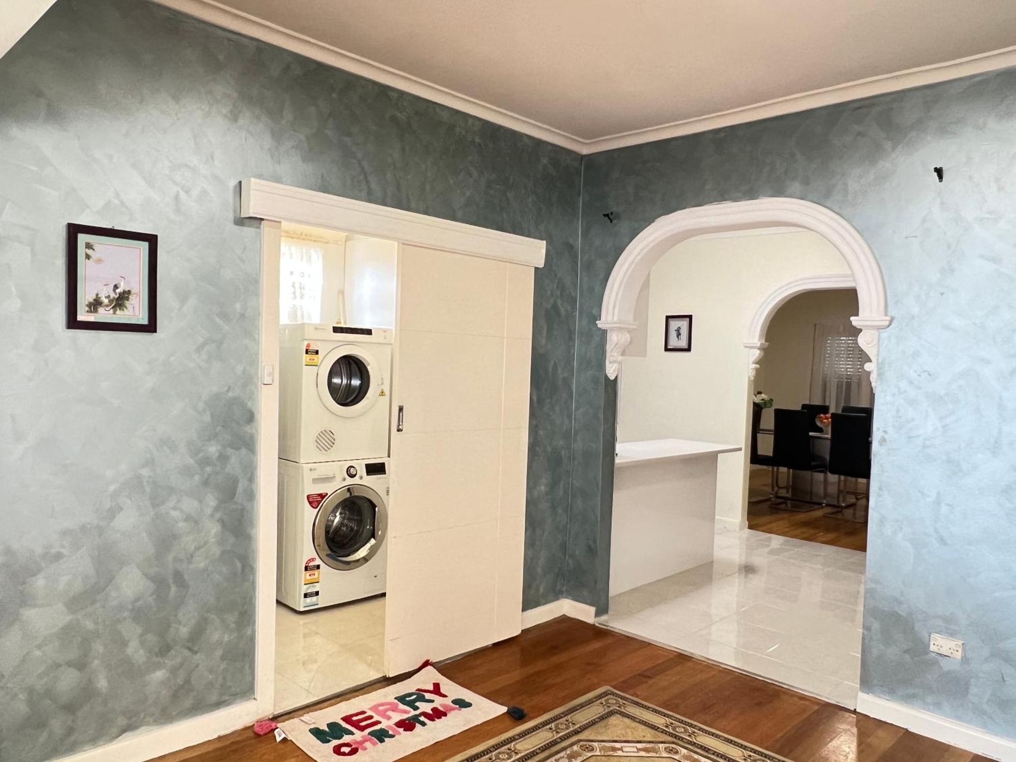 Cosy 4Br Home 15 Minutes Away From Melbourne Airport St Albans Экстерьер фото