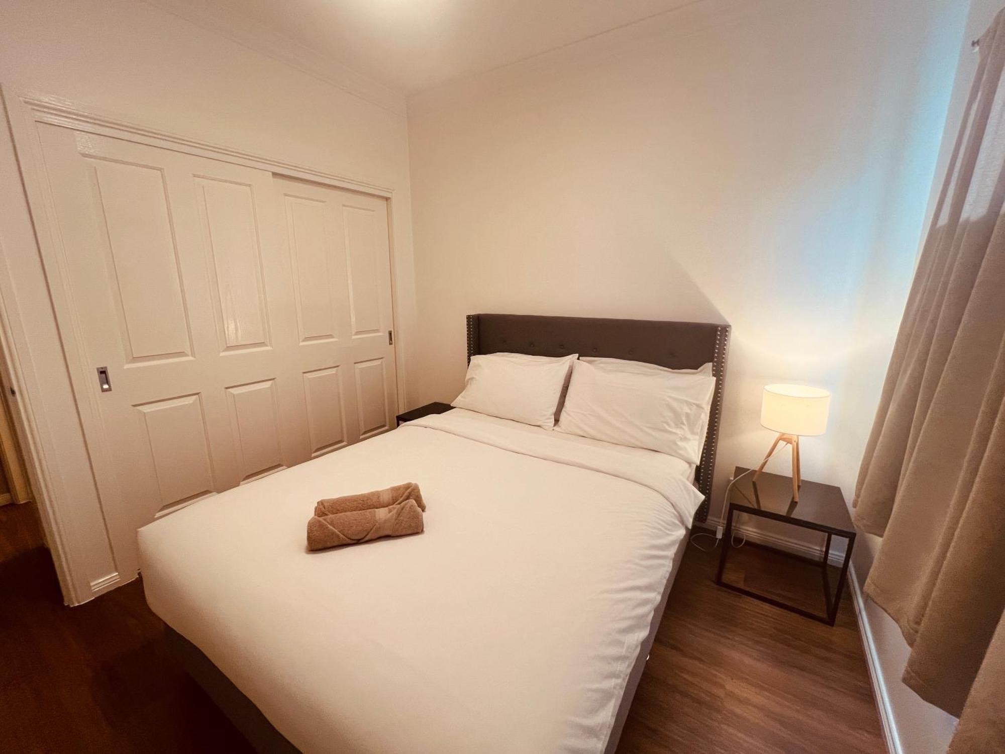 Cosy 4Br Home 15 Minutes Away From Melbourne Airport St Albans Экстерьер фото